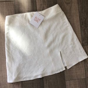 VERGE GIRL TRUE TO FASHION MINI SKIRT NEVER WORN